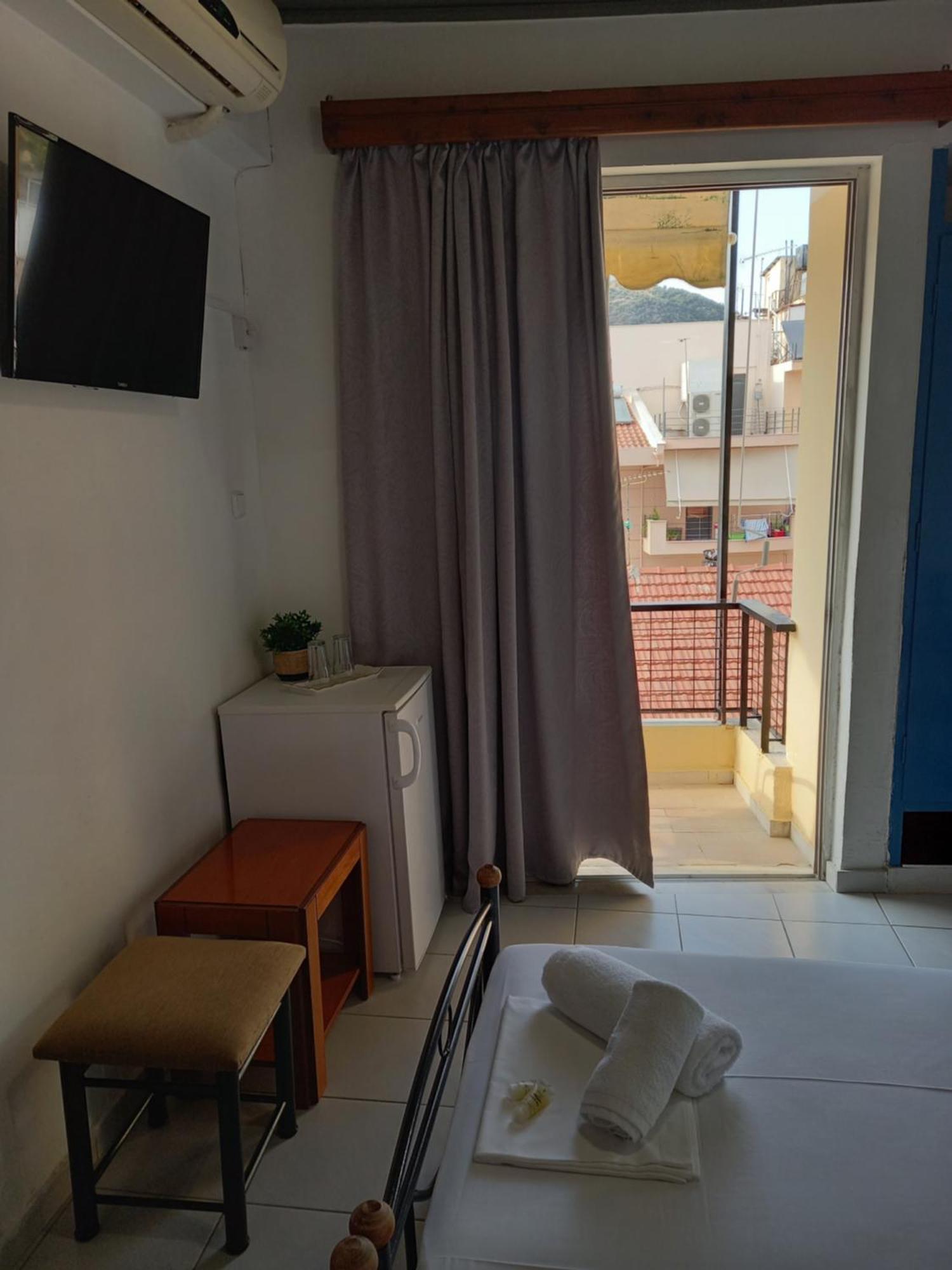 לאוטרה אדיפסאו Hotel Tainaro מראה חיצוני תמונה