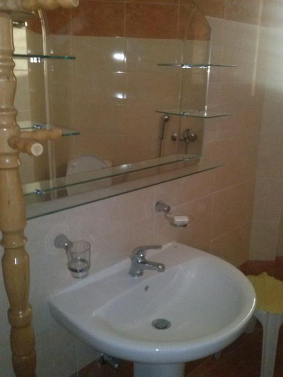 לאוטרה אדיפסאו Hotel Tainaro חדר תמונה